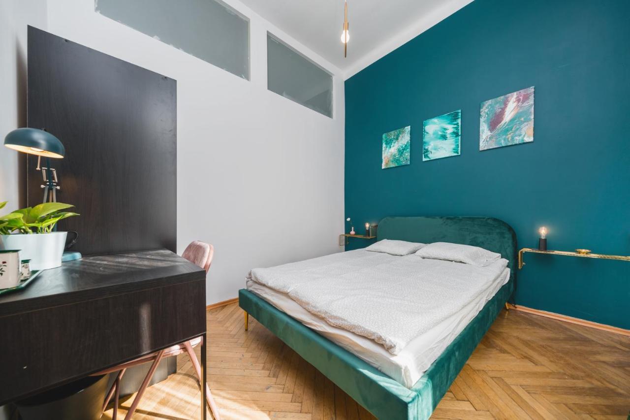 2 Bedroom Apartment Next To The Main Railway Station - By Upstairs Krakow Luaran gambar